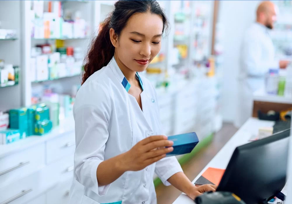 Diseño web y creación de marca para farmacias